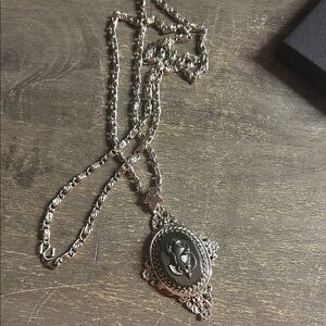 High Rise 3D Black Rose Cameo Pendant Victorian Gothic Setting Necklace‎
